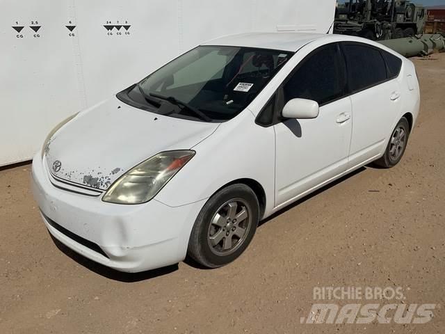 Toyota Prius Легковые автомобили