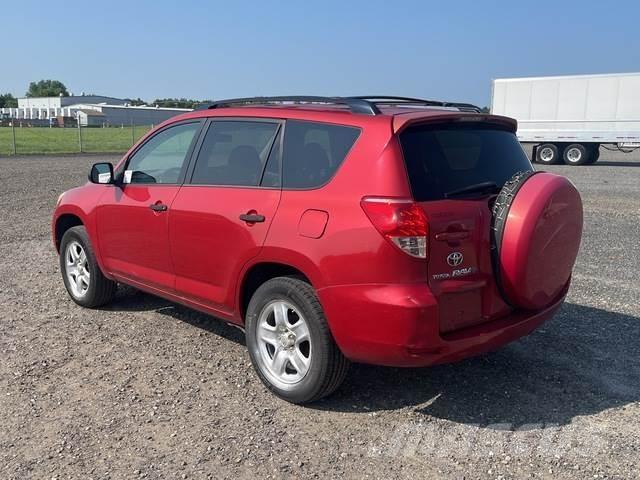 Toyota RAV4 Легковые автомобили