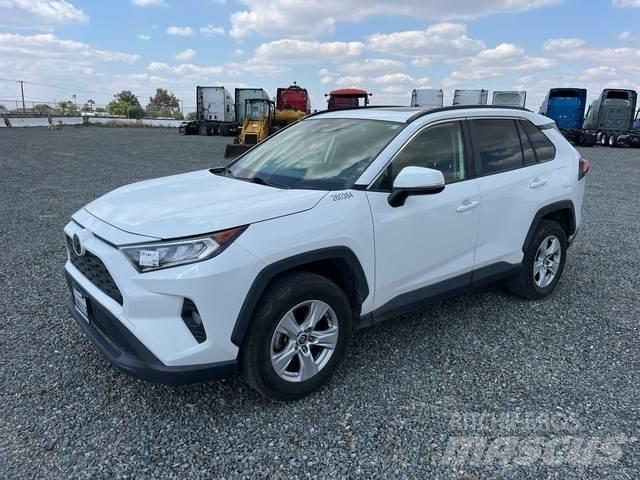 Toyota RAV4 Легковые автомобили