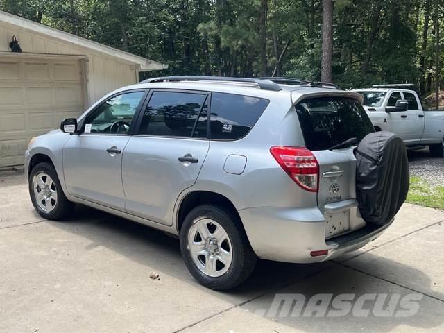 Toyota RAV4 Легковые автомобили