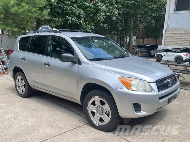 Toyota RAV4 Легковые автомобили