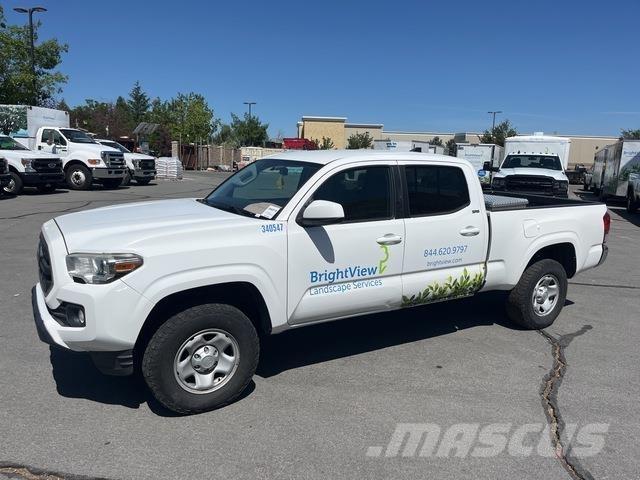 Toyota Tacoma Бортовые фургоны