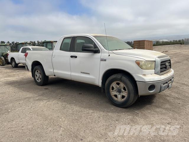 Toyota Tundra Прочие фургоны