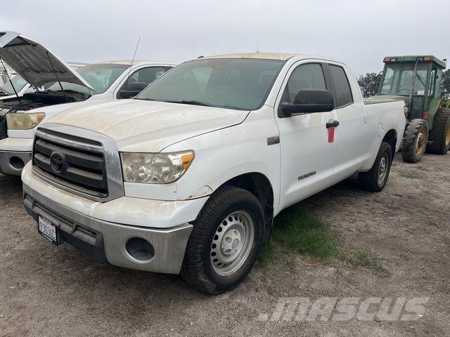 Toyota Tundra Прочие фургоны