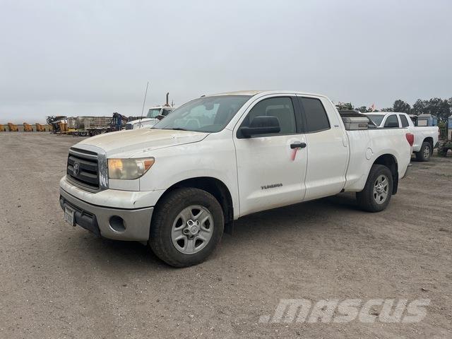 Toyota Tundra Прочие фургоны