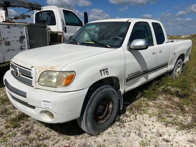 Toyota Tundra Бортовые фургоны