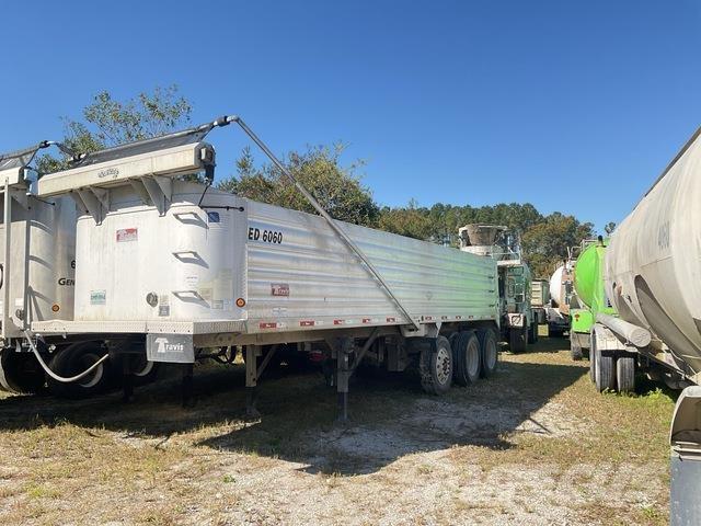 Travis  Самосвальные прицепы