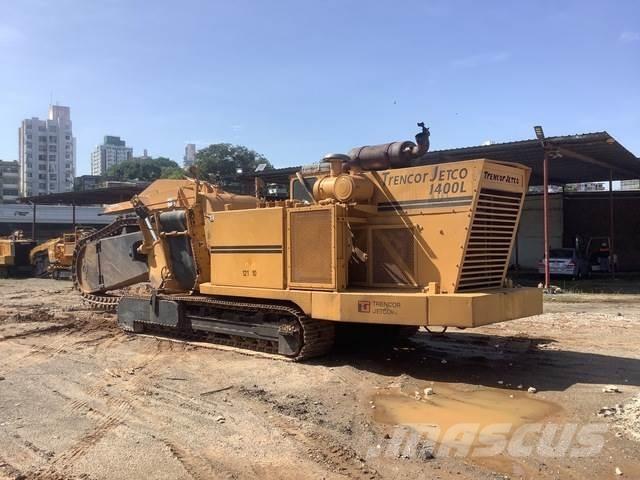 Trencor 1400L Траншеекопатели