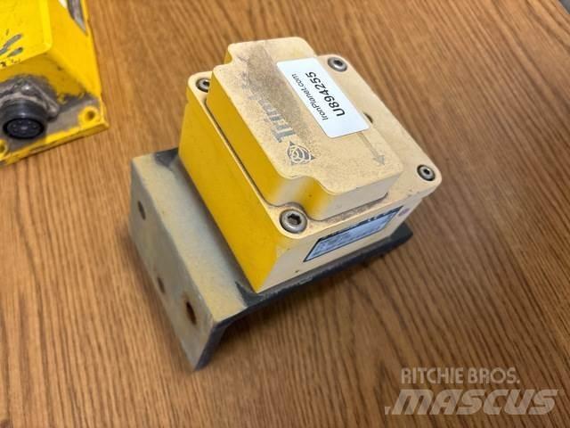 Trimble AS400 Строительная техника - Другие