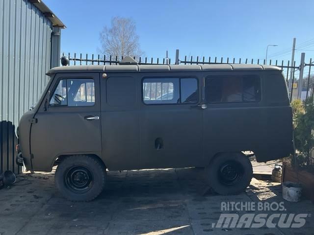  UAZ 452A3 Изотермический фургон