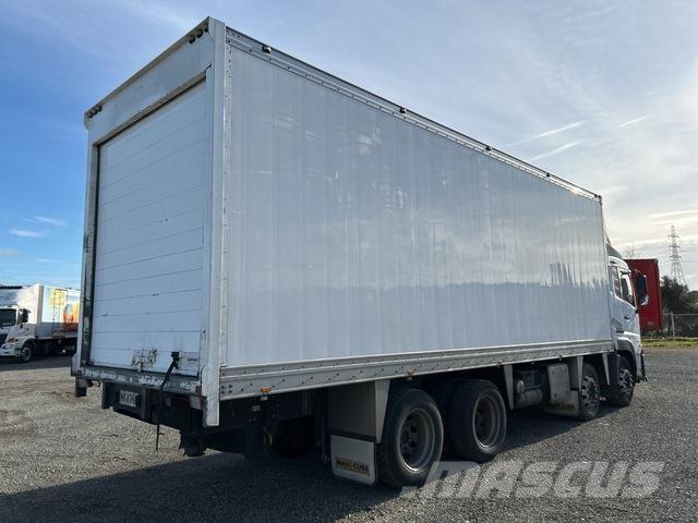 UD CG32420 Строительная техника - Другие
