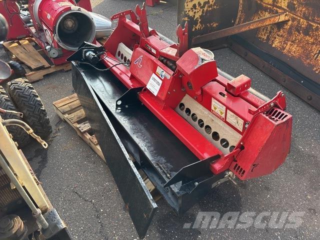 Ventrac EA600 Аэраторы