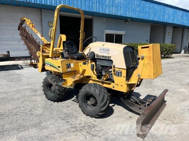 Vermeer RT450 Траншеекопатели