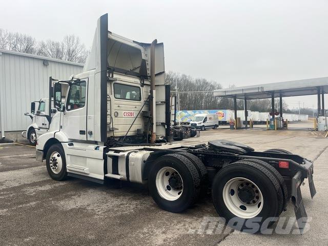 Volvo  Седельные тягачи