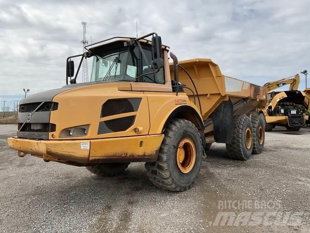 Volvo A25F Шарнирно-сочленённые самосвалы