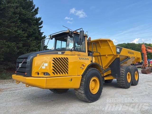 Volvo A30E Шарнирно-сочленённые самосвалы