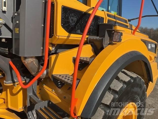 Volvo A30G Шарнирно-сочленённые самосвалы