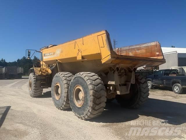 Volvo A35 Шарнирно-сочленённые самосвалы