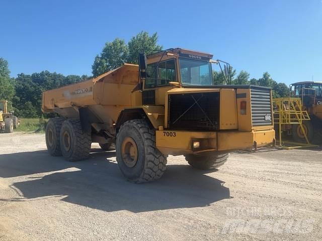 Volvo A35 Шарнирно-сочленённые самосвалы
