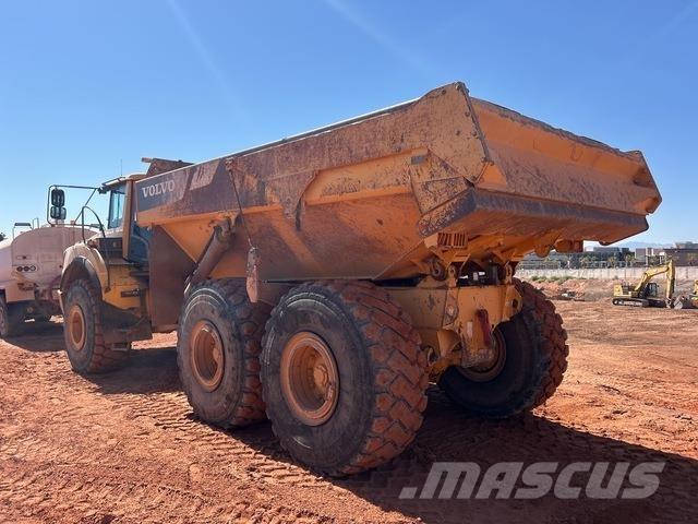 Volvo A35F Шарнирно-сочленённые самосвалы
