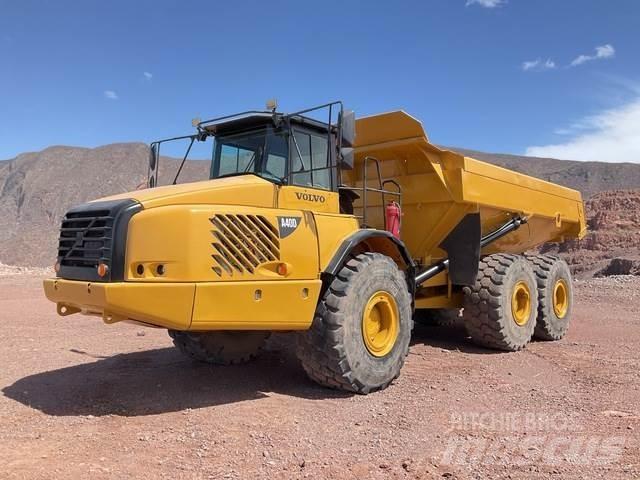Volvo A40D Шарнирно-сочленённые самосвалы