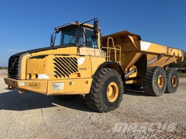 Volvo A40D Шарнирно-сочленённые самосвалы