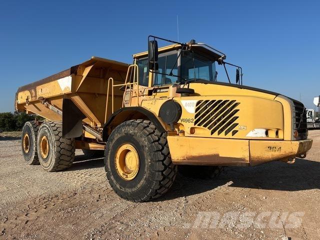 Volvo A40D Шарнирно-сочленённые самосвалы