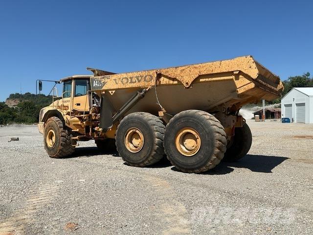 Volvo A40D Шарнирно-сочленённые самосвалы