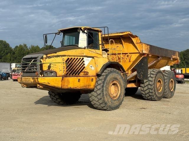 Volvo A40D Шарнирно-сочленённые самосвалы