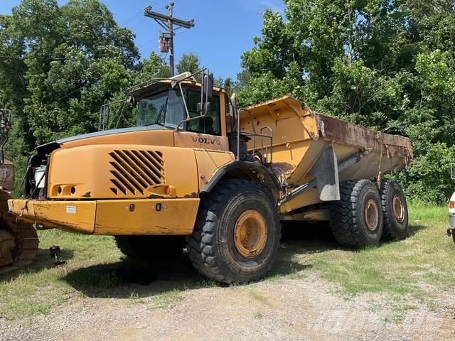 Volvo A40E Шарнирно-сочленённые самосвалы