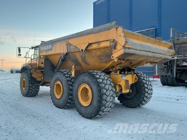 Volvo A40E Шарнирно-сочленённые самосвалы