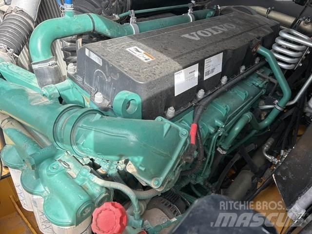 Volvo A40G Шарнирно-сочленённые самосвалы