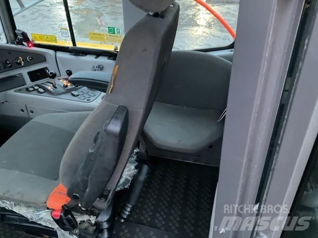 Volvo A40G Шарнирно-сочленённые самосвалы