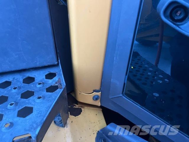 Volvo A40G Шарнирно-сочленённые самосвалы