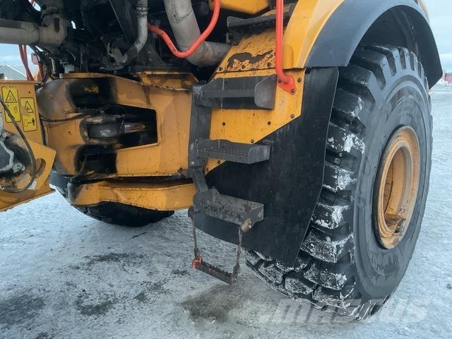 Volvo A45G Шарнирно-сочленённые самосвалы
