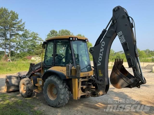 Volvo BL70B Экскаваторы-погрузчики