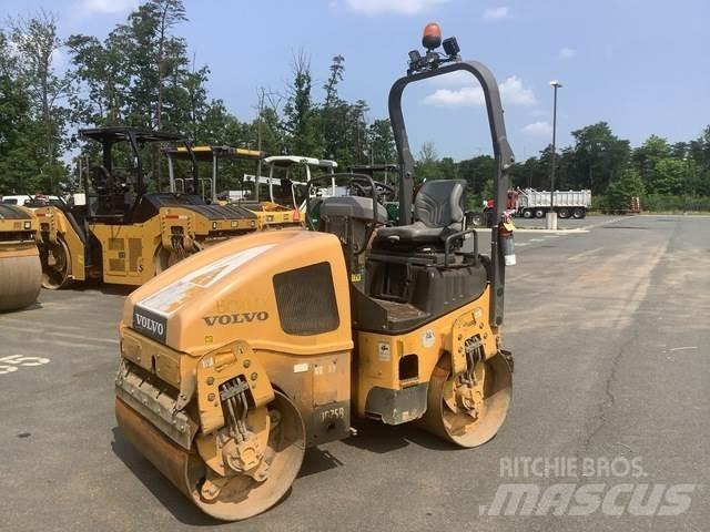 Volvo DD25B Катки тротуарные
