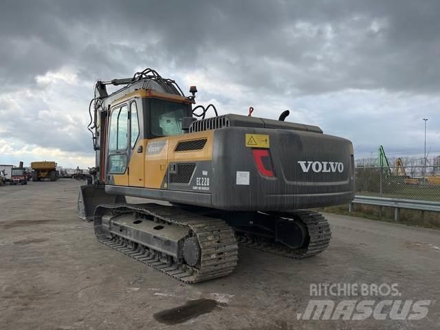 Volvo EC220DB Гусеничные экскаваторы