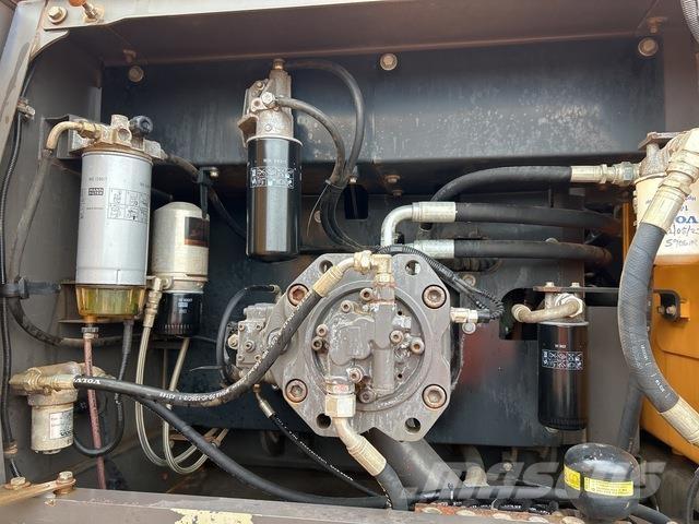 Volvo EC300DL Гусеничные экскаваторы