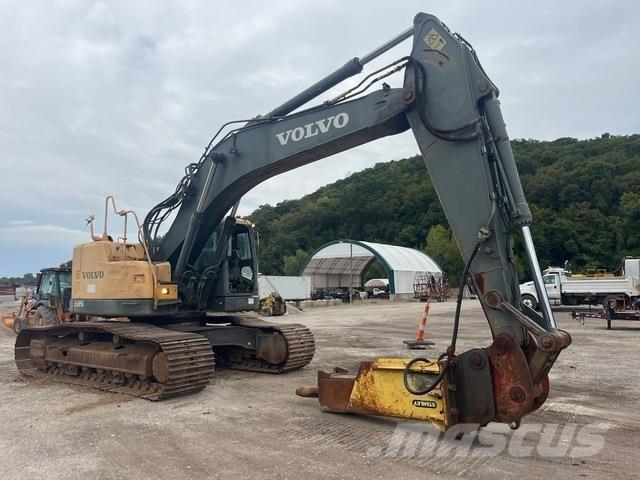 Volvo ECR305CL Гусеничные экскаваторы