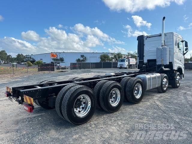 Volvo FH16 Шасси с кабиной