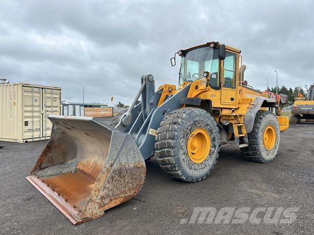 Volvo L120E Фронтальные погрузчики
