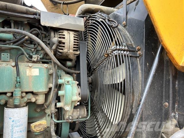 Volvo L120GZ Фронтальные погрузчики