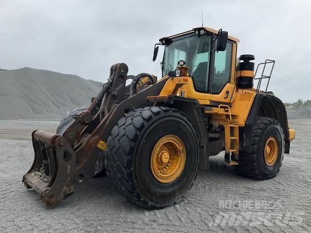 Volvo L180F Фронтальные погрузчики