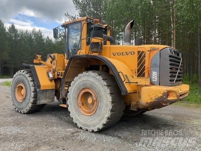 Volvo L220 F Фронтальные погрузчики