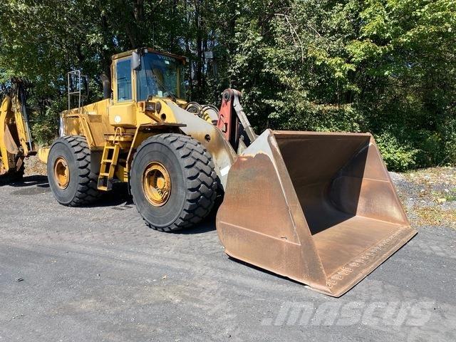 Volvo L220E Фронтальные погрузчики
