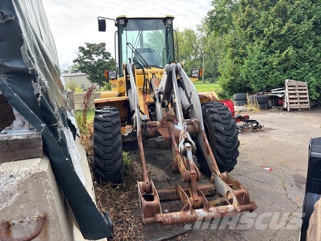 Volvo L40TP Фронтальные погрузчики