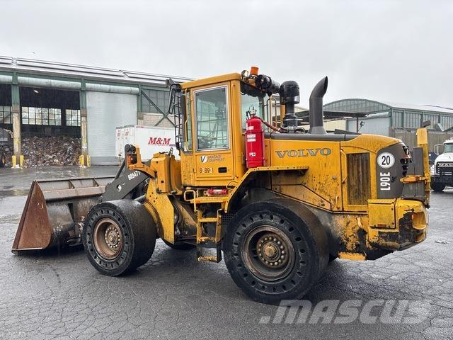 Volvo L90E Фронтальные погрузчики
