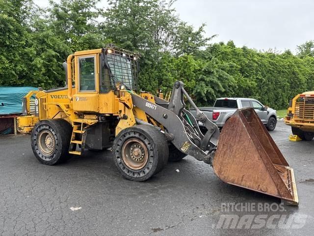 Volvo L90E Фронтальные погрузчики