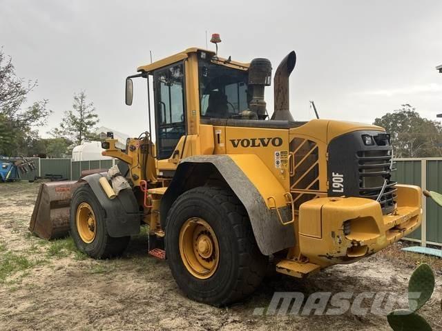 Volvo L90F Фронтальные погрузчики